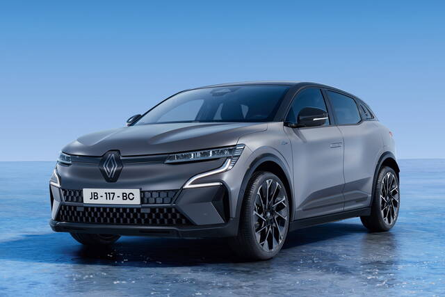 Renault Mégane E-Tech 2025: spirito Alpine