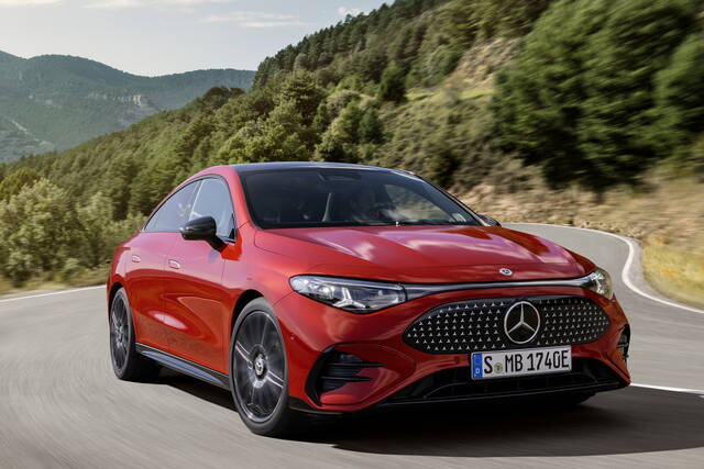 Mercedes CLA: per ora è solo elettrica