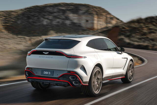 Aston Martin DBX S: la supersuv diventa ancora più potente