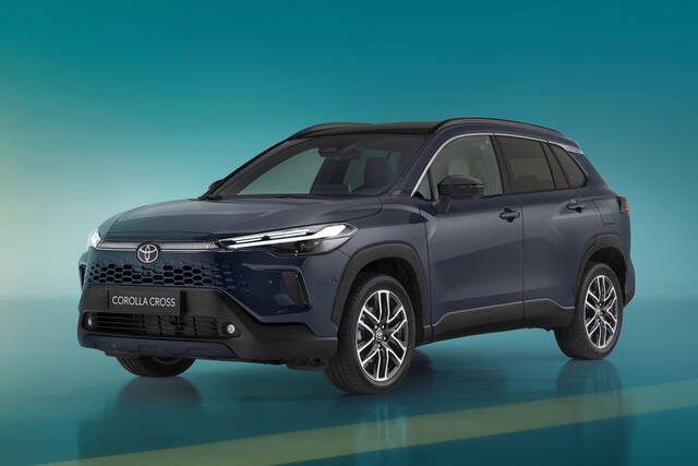 La Toyota Corolla Cross si rinnova
