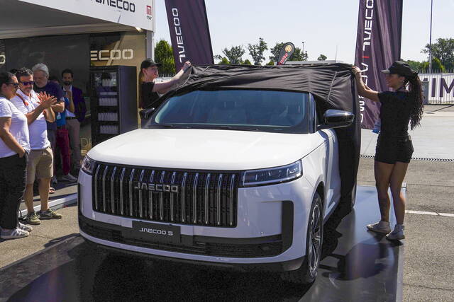 Debutto italiano per la Jaecoo 5