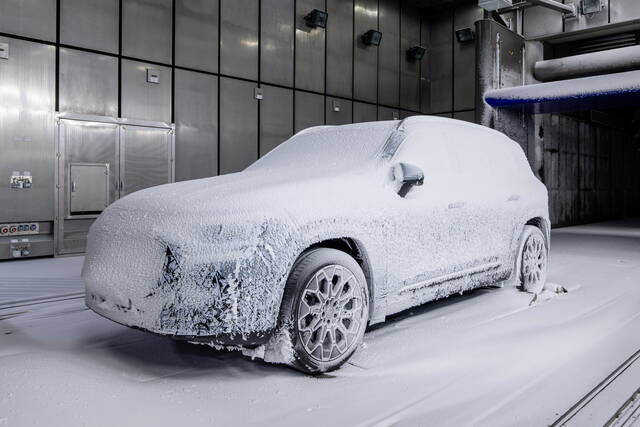 Mercedes GLB 2026: ultimi test prima della presentazione