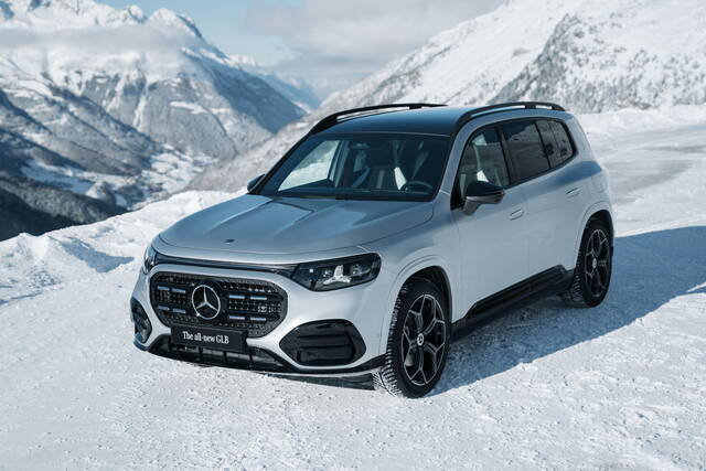 Mercedes GLB: si aprono gli ordini della versione Hybrid