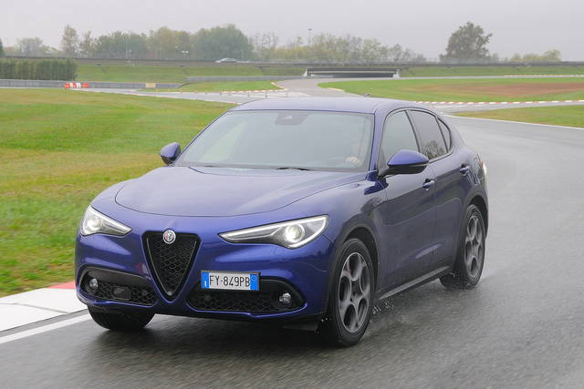 Alfa Romeo Stelvio Prova Scheda Tecnica Opinioni E