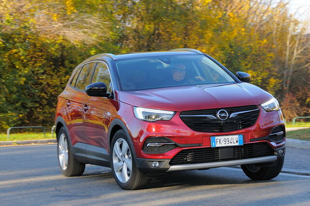 Opel Grandland X usata: pregi e difetti