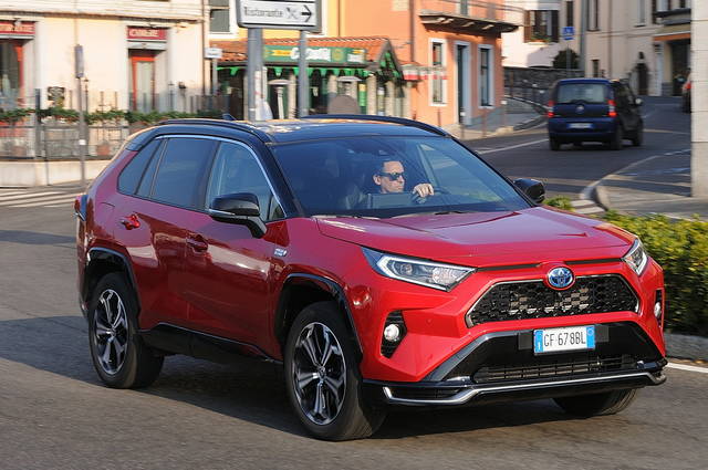 Try the Toyota Rav4 Spec Sheet Reviews and Dimensions 2.5 PHEV Style + AWD-i