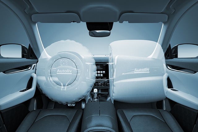 airbag 15698