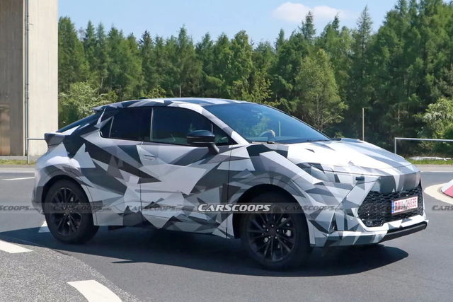 toyota c hr 2024 spy