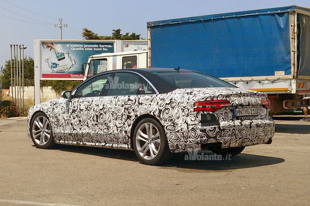 audi a8 restyling spy 2