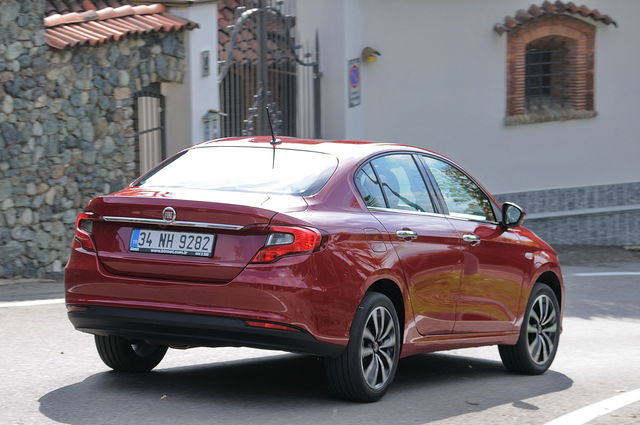 Fiat Tipo, nessuna è come lei (per ora) 