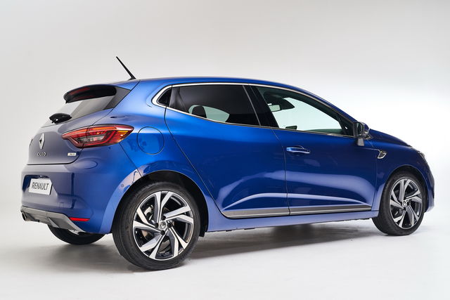 Nuova Renault Clio Piu Tecnologica E Sicura