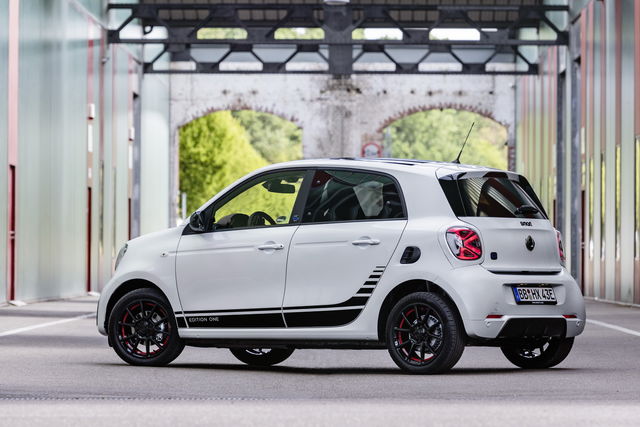Smart Fortwo E Forfour E Tempo Di Restyling
