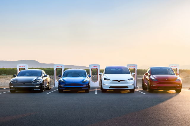 tesla gamma ricarica supercharger