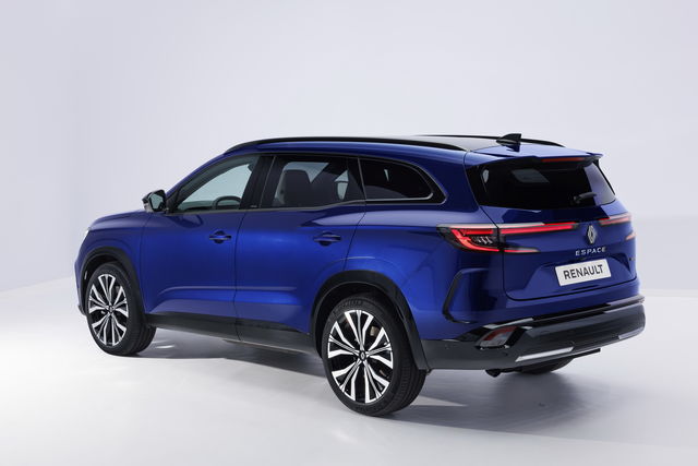 Renault Espace: annunciati i prezzi - alVolante.it