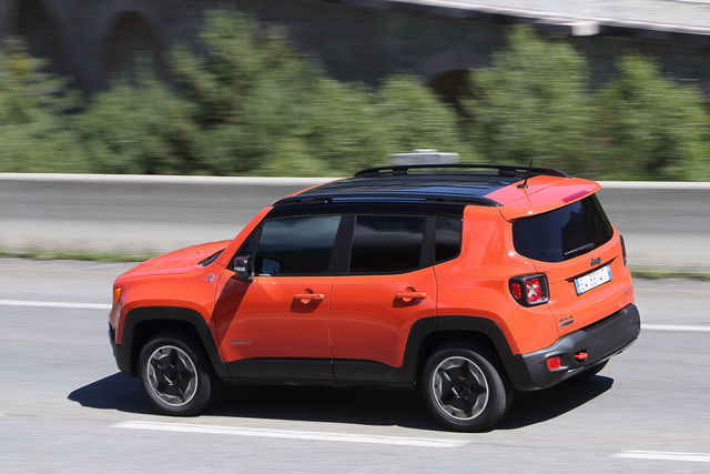 Jeep Renegade Prova Scheda Tecnica Opinioni E Dimensioni