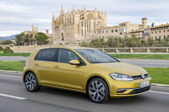 Volkswagen Golf - In Germania a listino la 1.2 TSI 85 CV ...