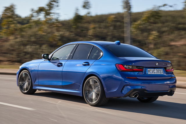 BMW Serie 3 prova, scheda tecnica, opinioni e dimensioni 330i MSport  Steptronic 