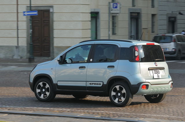 Offerta Panda Hybrid da 9.900€ e paghi nel 2021 2 offerta panda hybrid Fiat Panda prova, scheda tecnica, opinioni e dimensioni 1.0 Hybrid ...