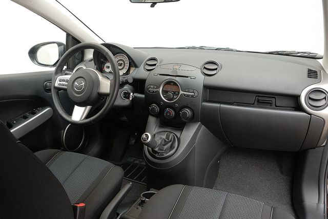 mazda 2 35