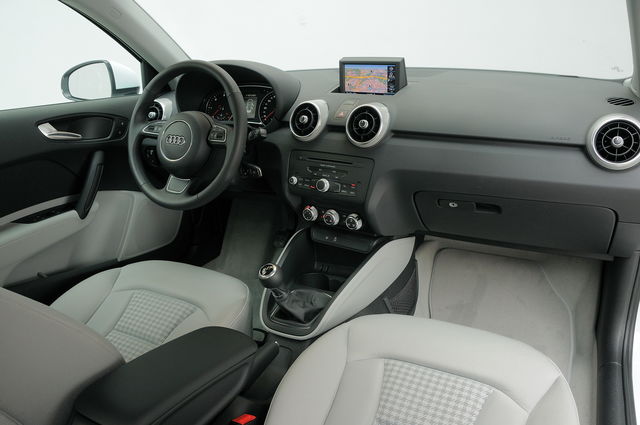 Prova Audi A1 Sportback Scheda Tecnica Opinioni E Dimensioni 1 6 Tdi