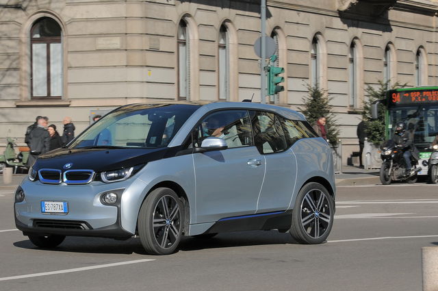 Prova Bmw I3 Scheda Tecnica Opinioni E Dimensioni 125 Kw