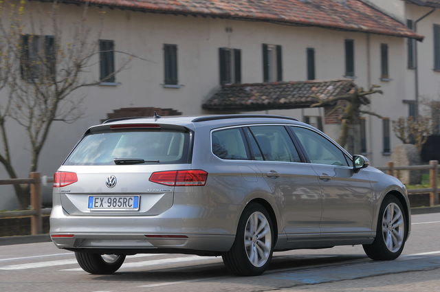 Prova Volkswagen Passat Variant Scheda Tecnica Opinioni E Dimensioni 2 0 Tdi 150 Cv Business Bluemotion Technology