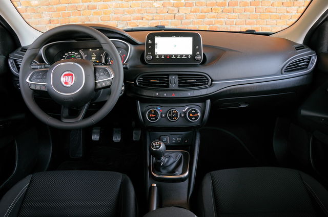 Prova Fiat Tipo 5 Porte Scheda Tecnica Opinioni E Dimensioni 1 6