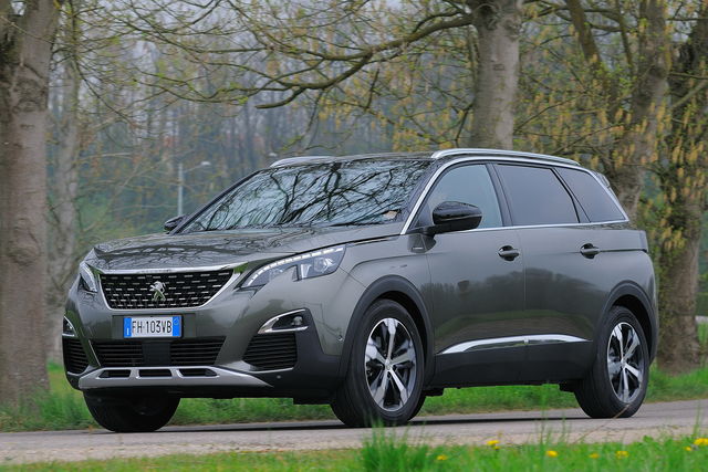 Prova Peugeot 5008 Scheda Tecnica Opinioni E Dimensioni 1 6