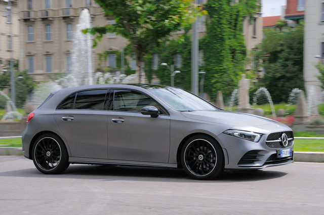 Mercedes A prova, scheda tecnica, opinioni e dimensioni 200 Premium 7G-DCT  