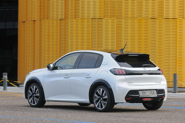 peugeot 208 dimensioni 2019 peugeot 208 dimensioni 2019