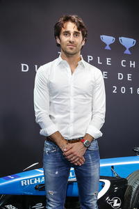nicolas prost renault