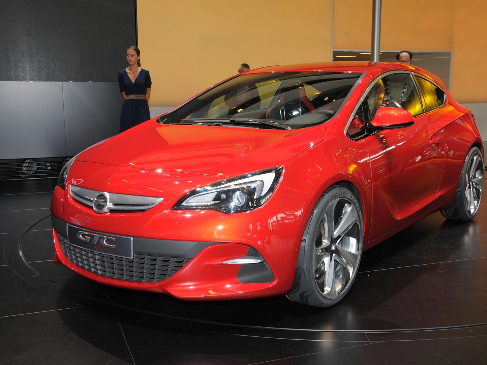 Astra Gtc, “Muscolosa” Ma Non Eccessiva