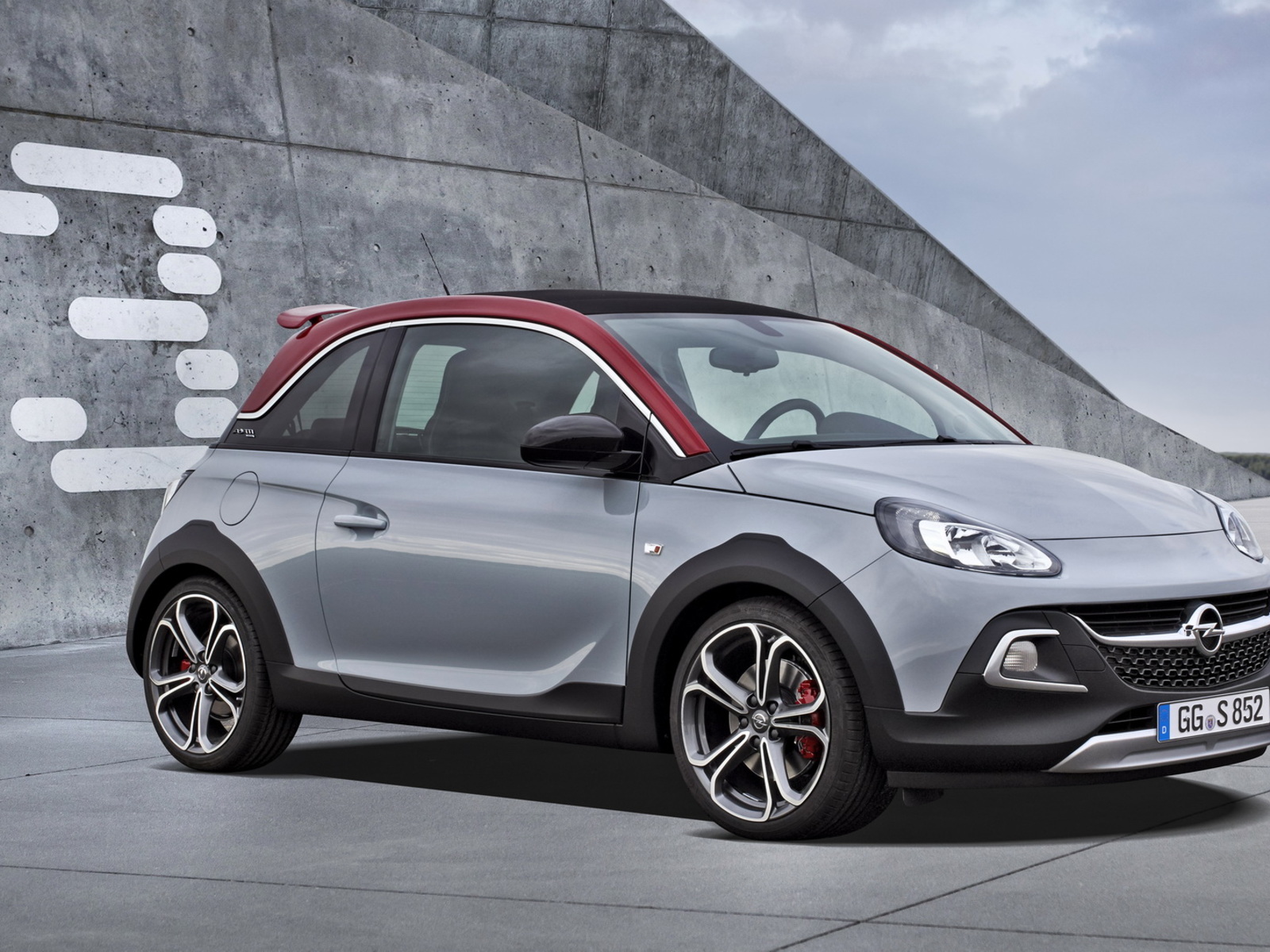 Opel Adam Rocks: La Piccola Diventa “S”