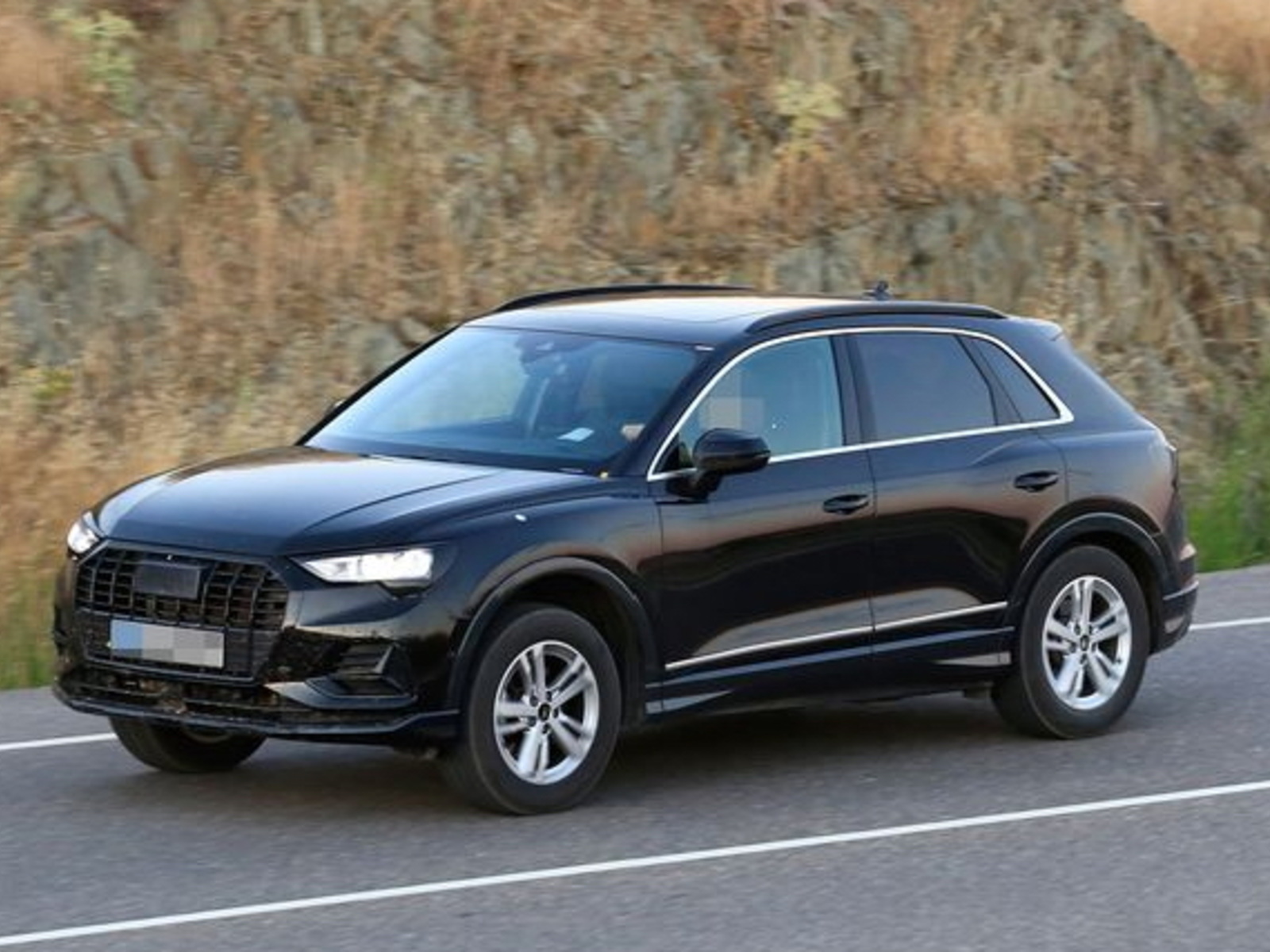 Audi Q3 2018: Il Debutto È Vicino