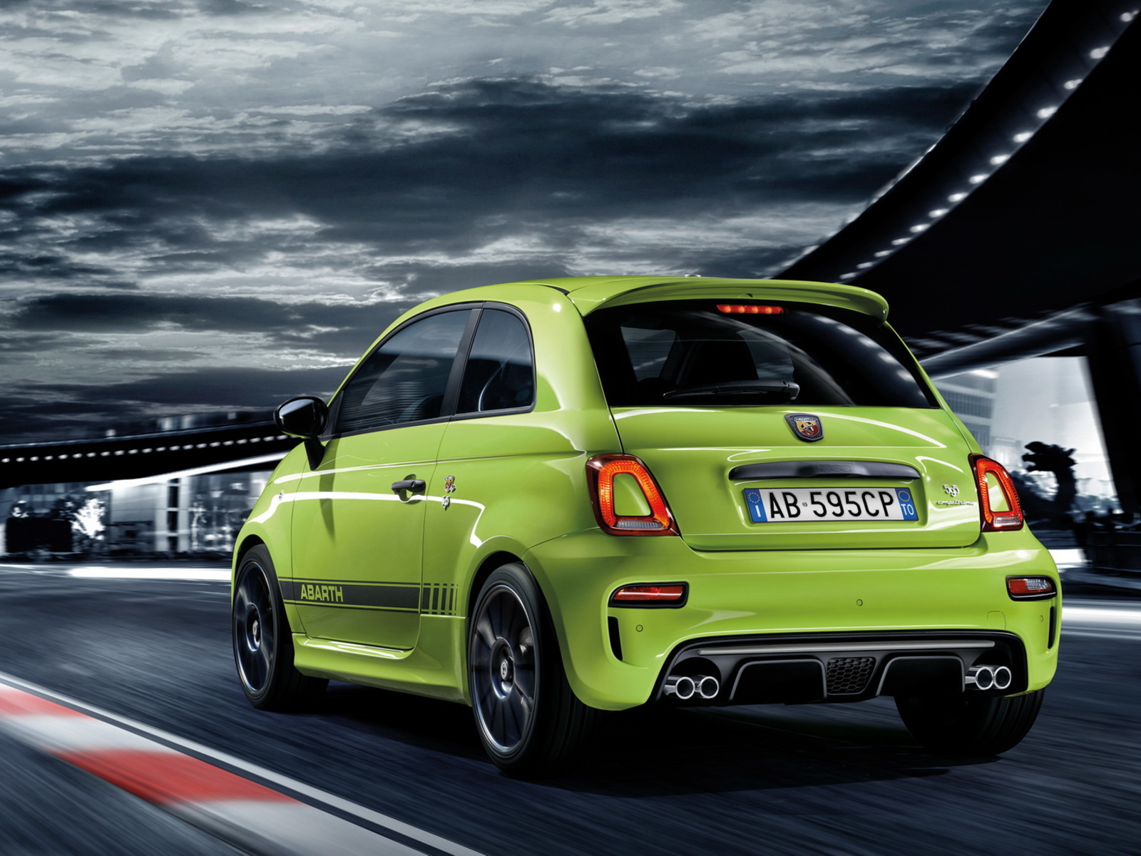 Abarth 595 Per Lei Piccoli Aggiornamenti
