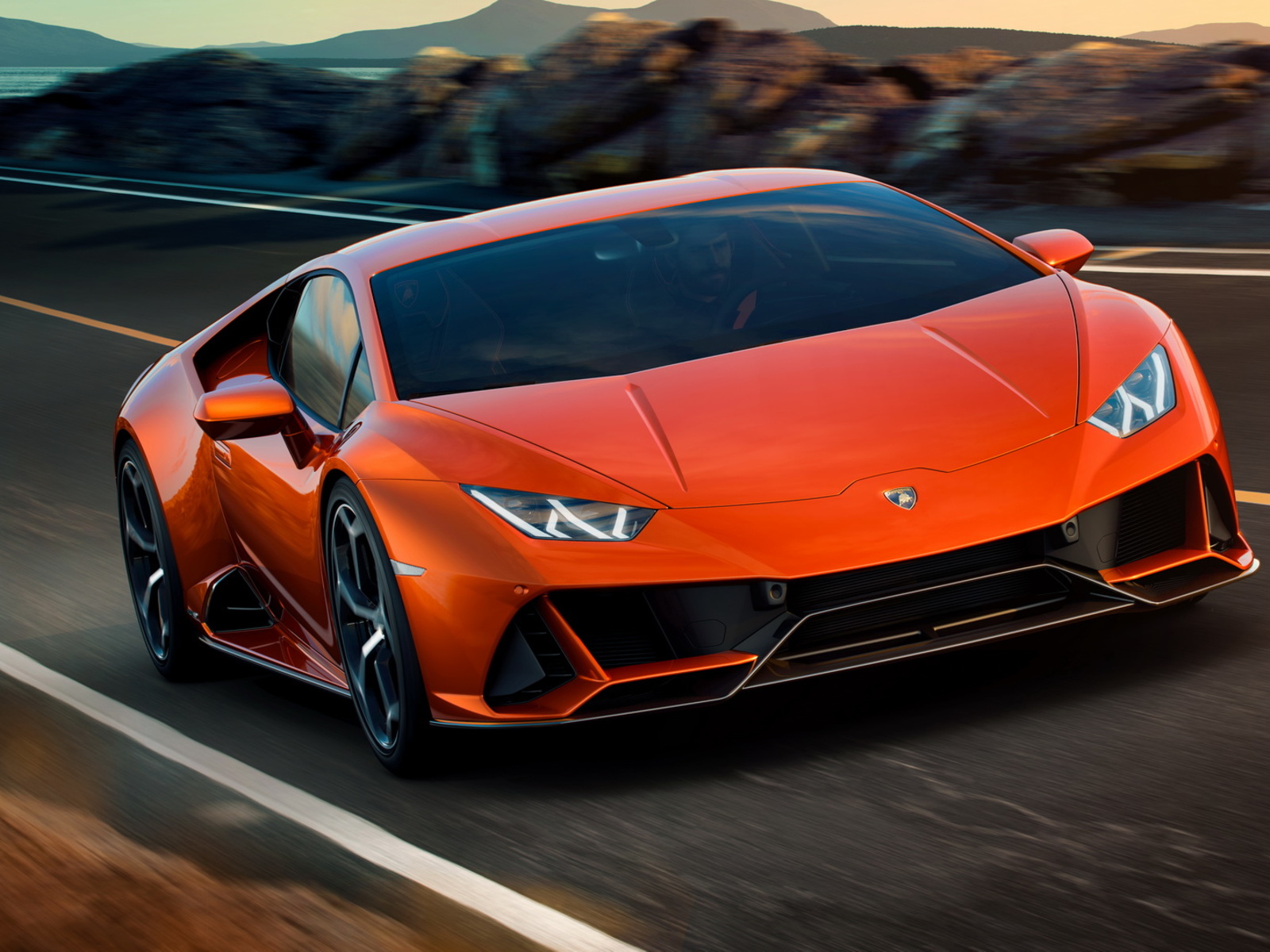 Lamborghini Huracan Evo Piu Cattiva Con Il Restyling