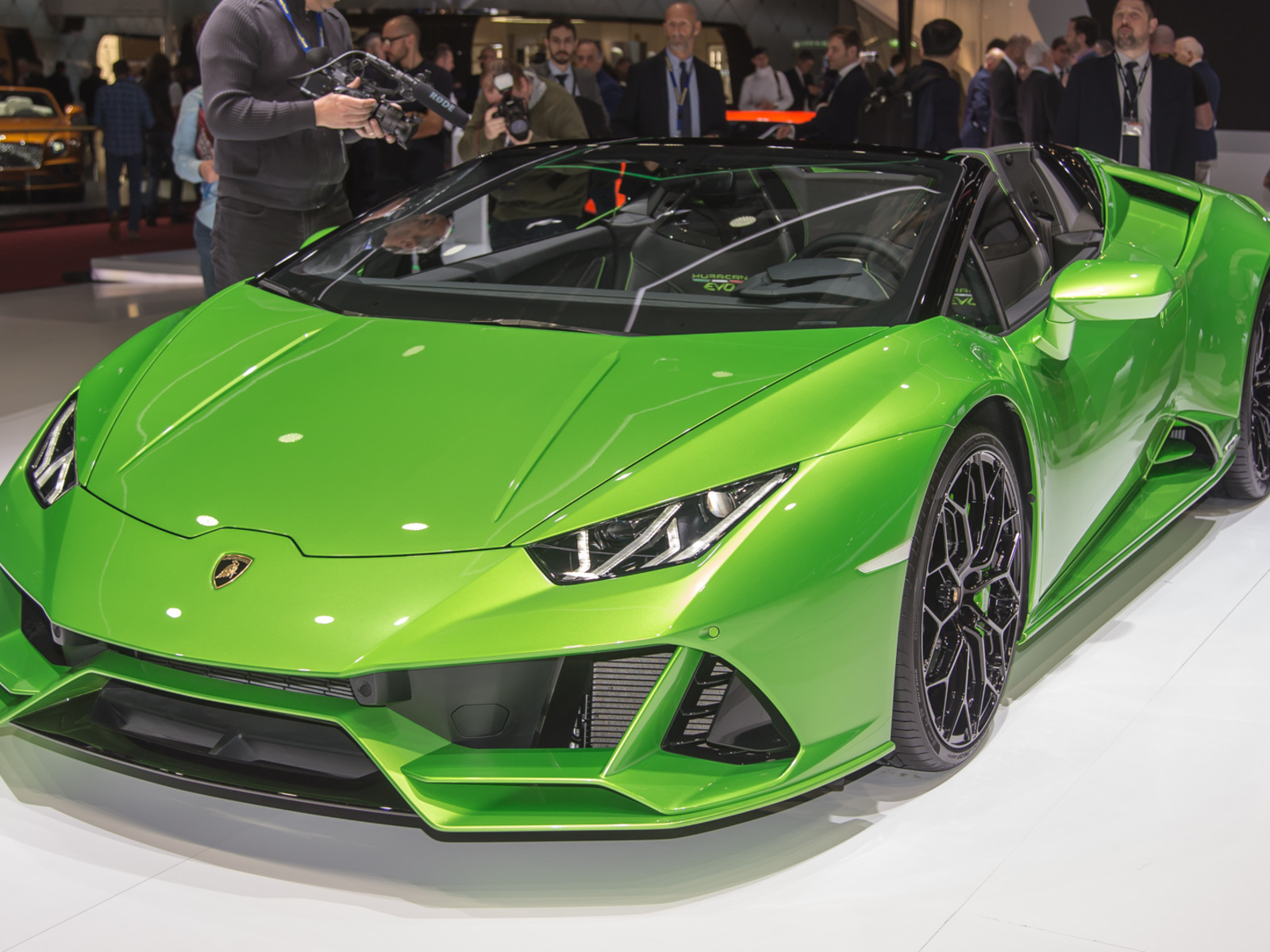 Lamborghini Huracan Evo Piu Potenza E Tecnologia