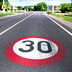 limite 30 kmh shutterstock 1775323934 claro1