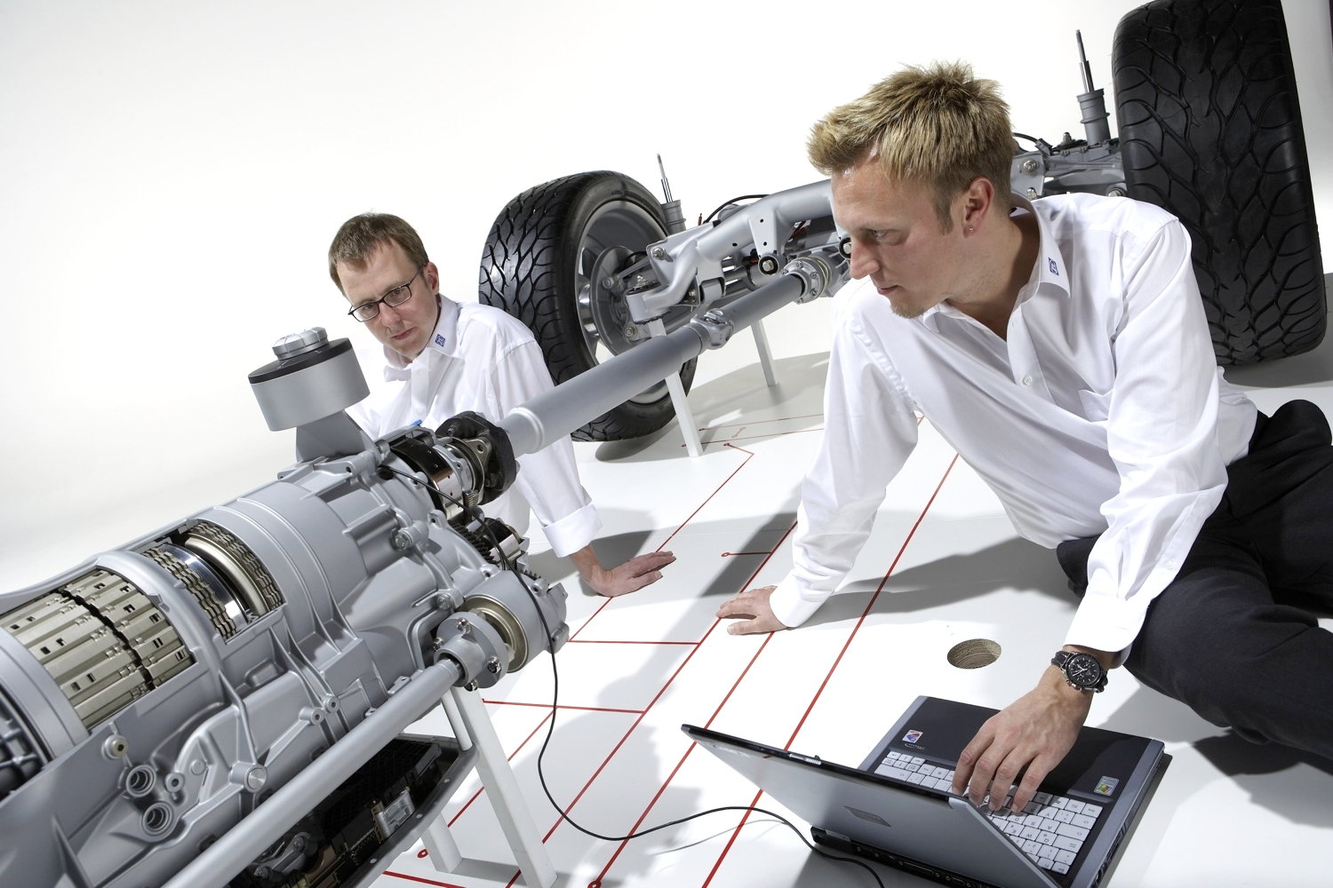 Cambio automatico: come funziona, lettere e differenza con il ...