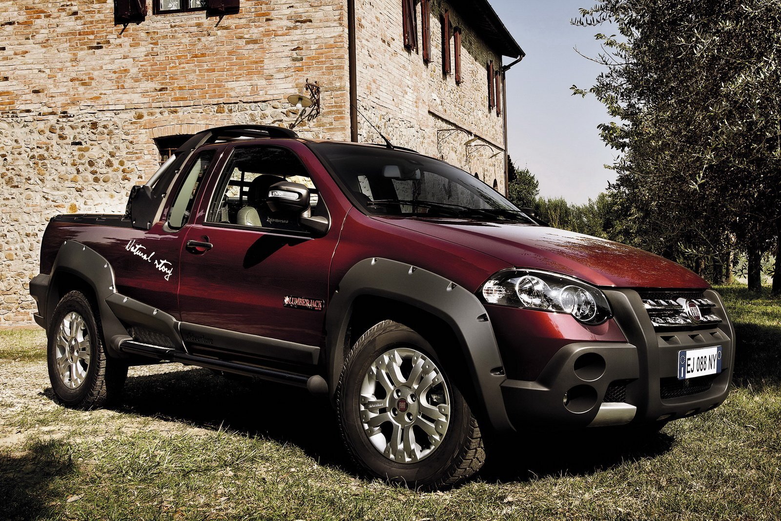 La Lumberjack firma il nuovo Fiat Strada alVolante