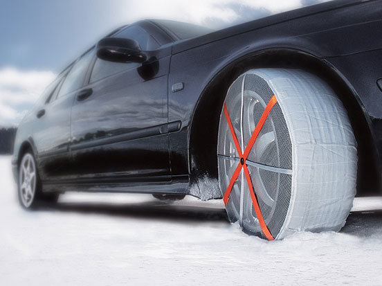 Ecco le Migliori Calze da Neve Omologate Italia: Arcol Catene Neve in  Tessuto per Auto + Montaggio 