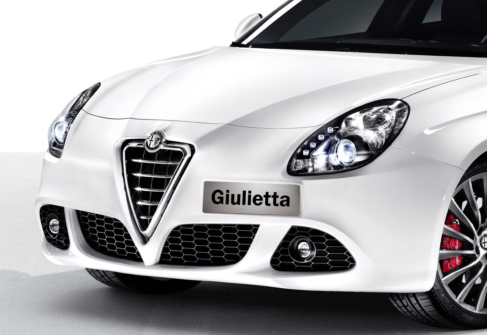 File:The frontview of Alfa Romeo Giulietta III Sportiva.JPG - Wikimedia  Commons