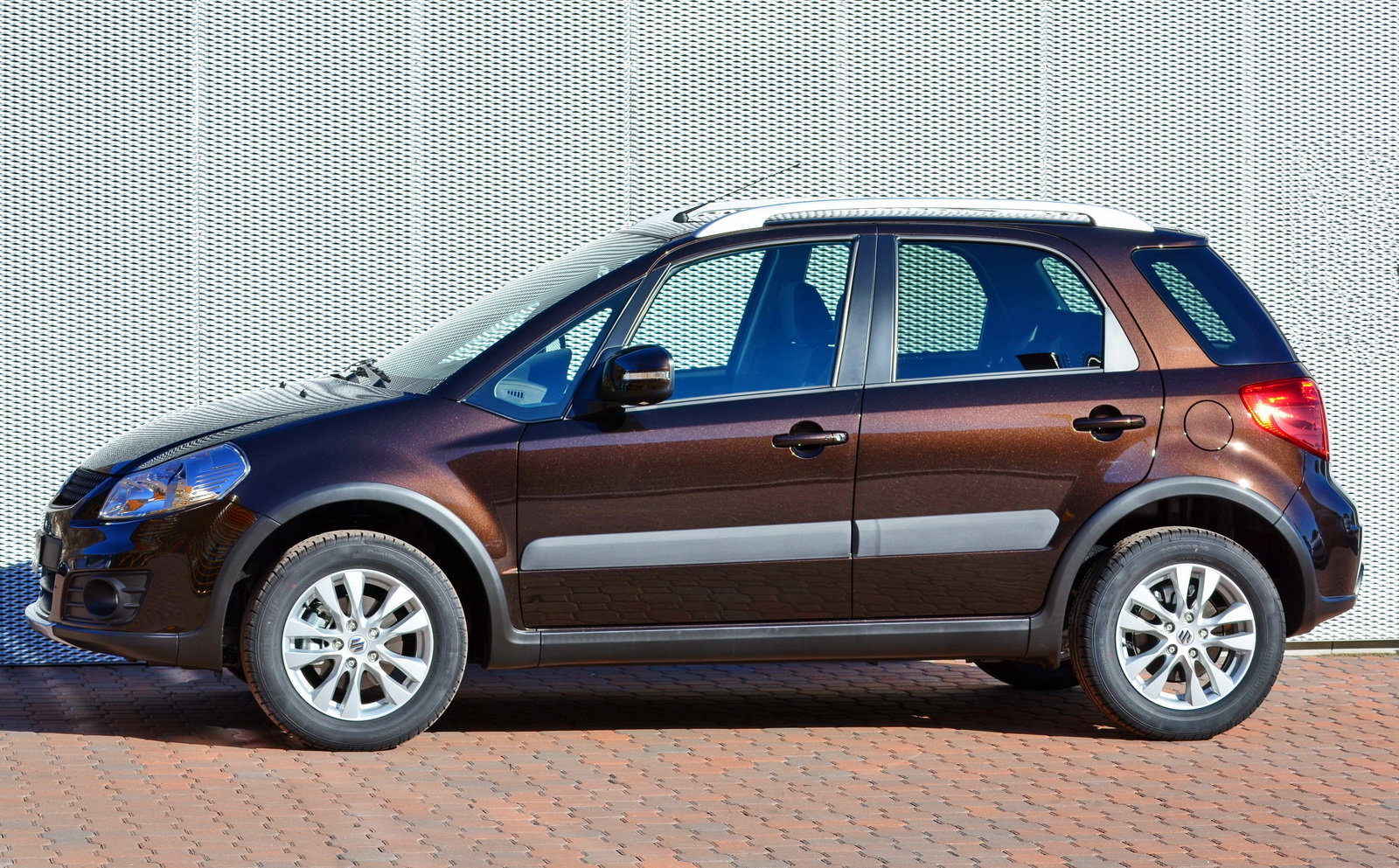 Suzuki Sx4: Ora Anche Evolution