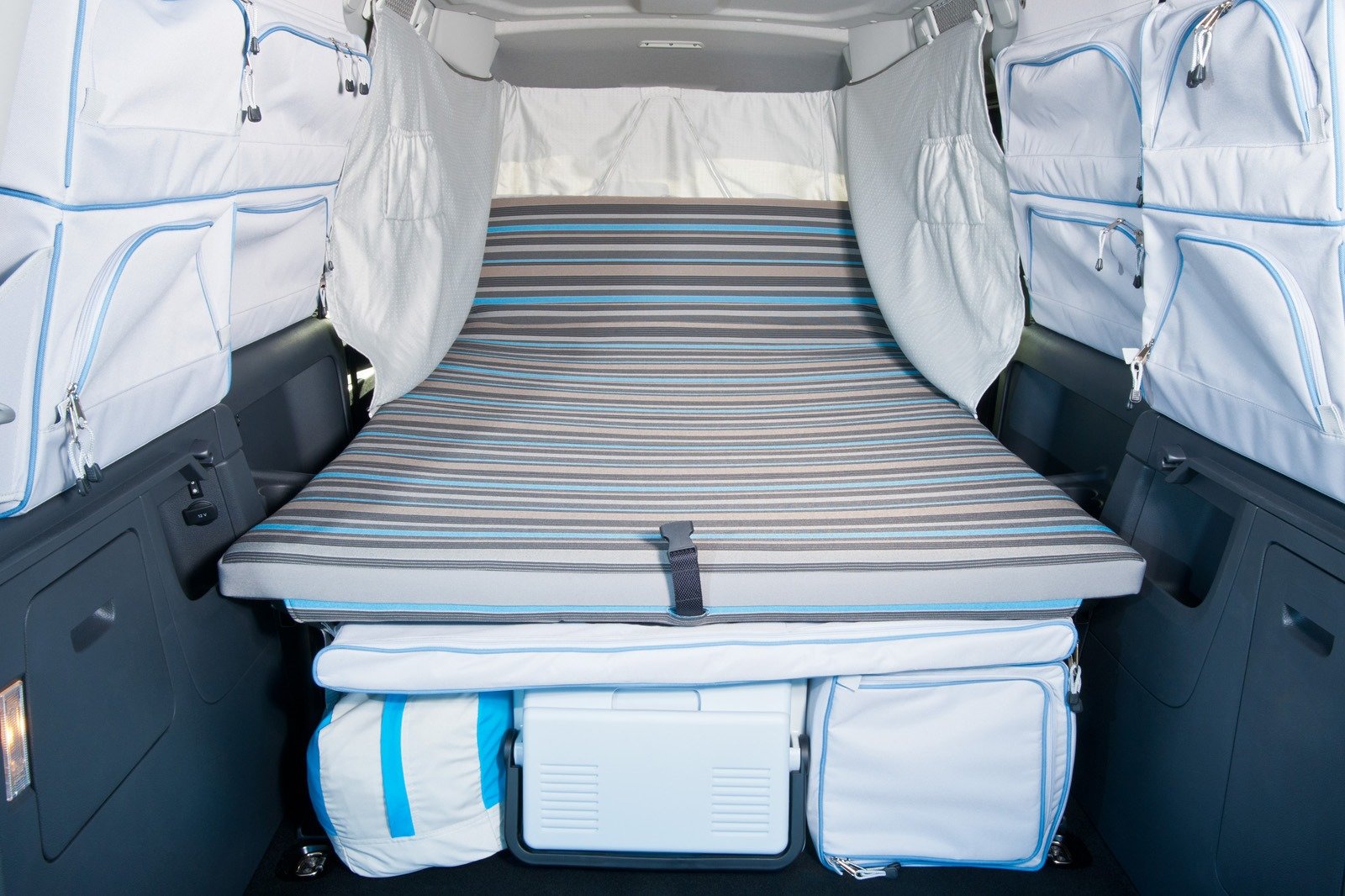 Foto 25 Anni Di Volkswagen California