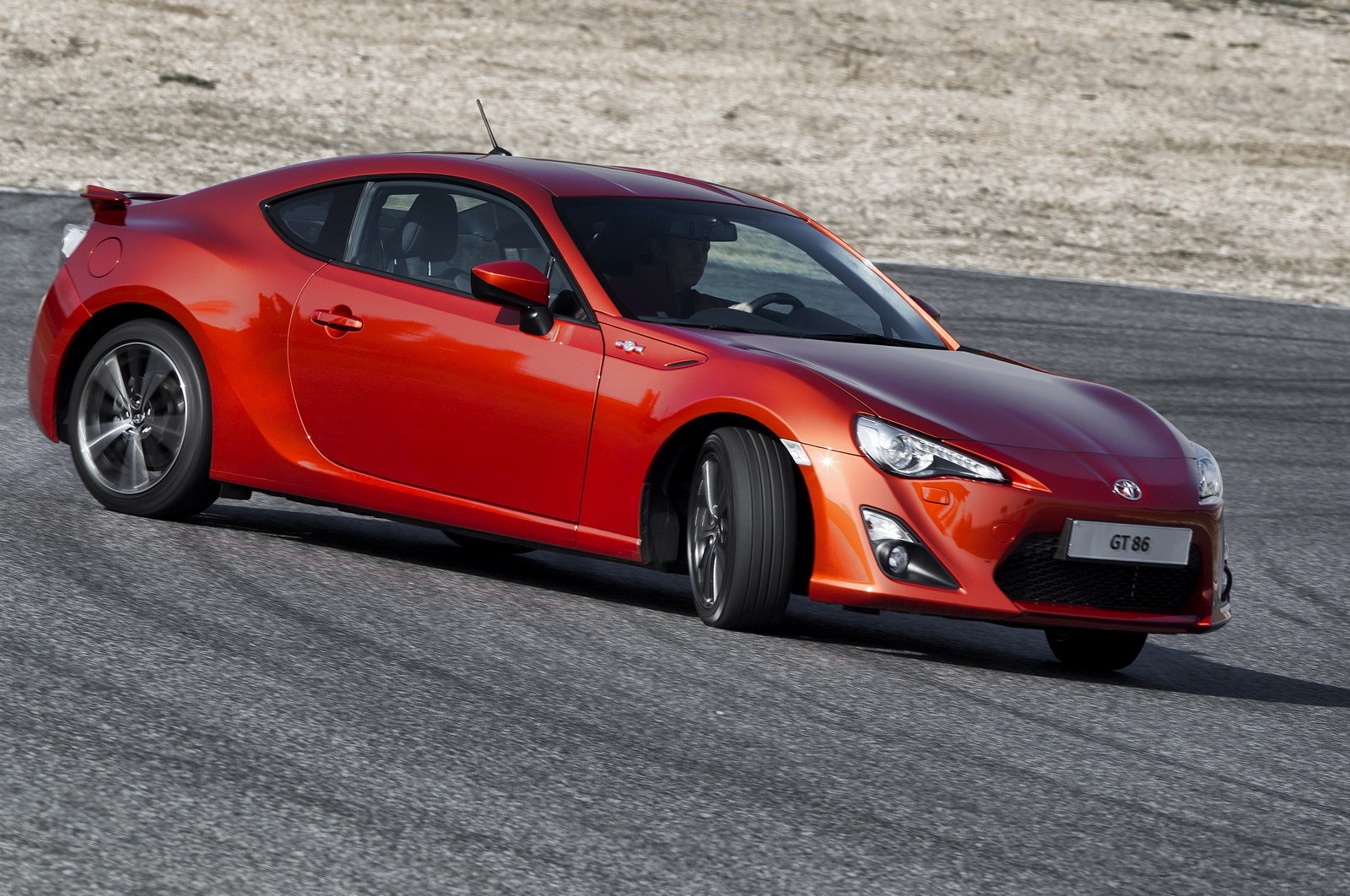 Toyota Gt86 Prova, Scheda Tecnica, Opinioni E Dimensioni 2.0 1St Edition