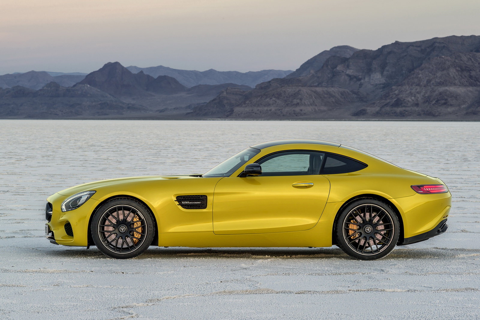 Mercedes AMG GT: saliamo a bordo