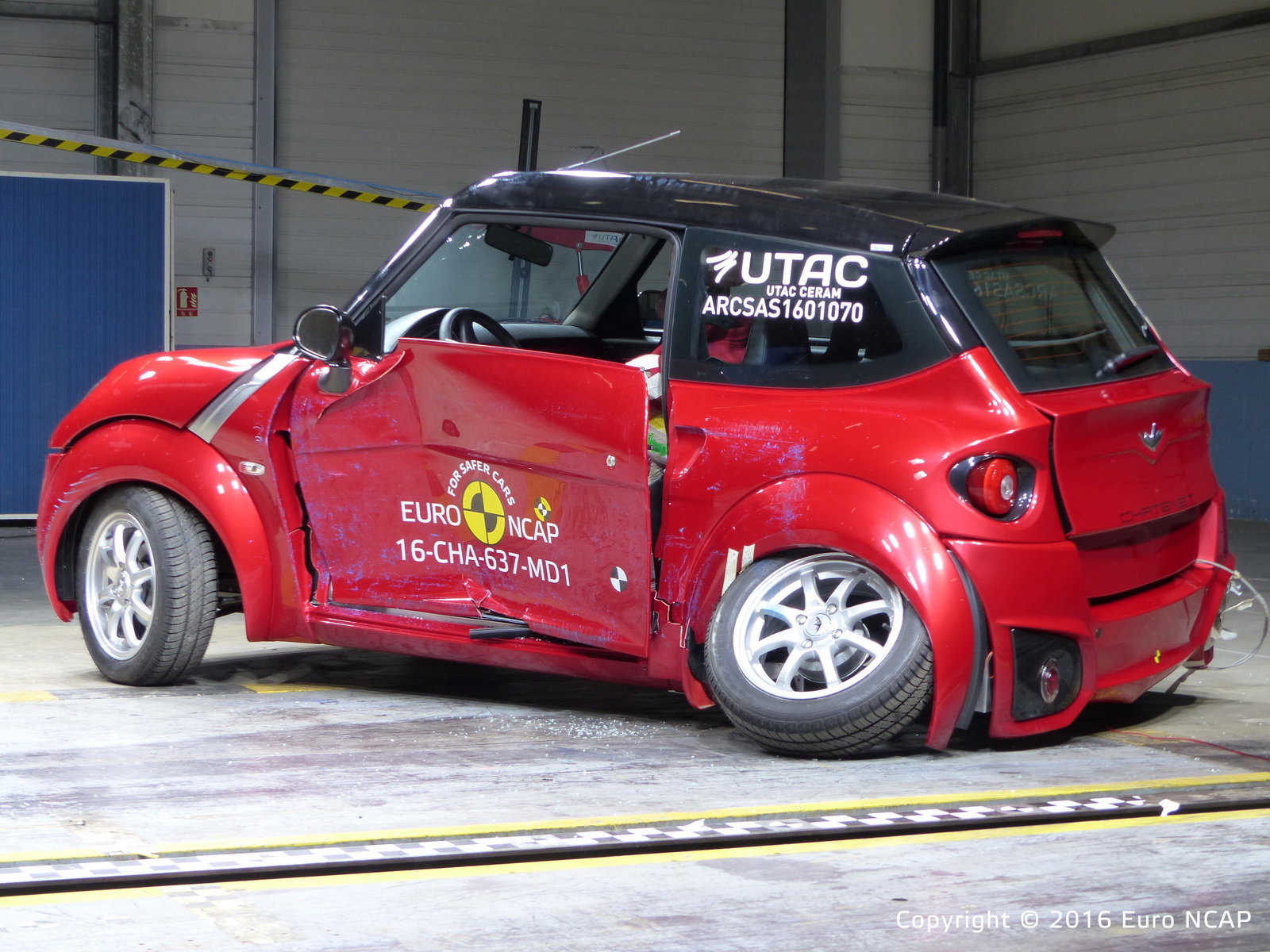 Foto La Sicurezza Delle Microcar Resta Molto Scarsa