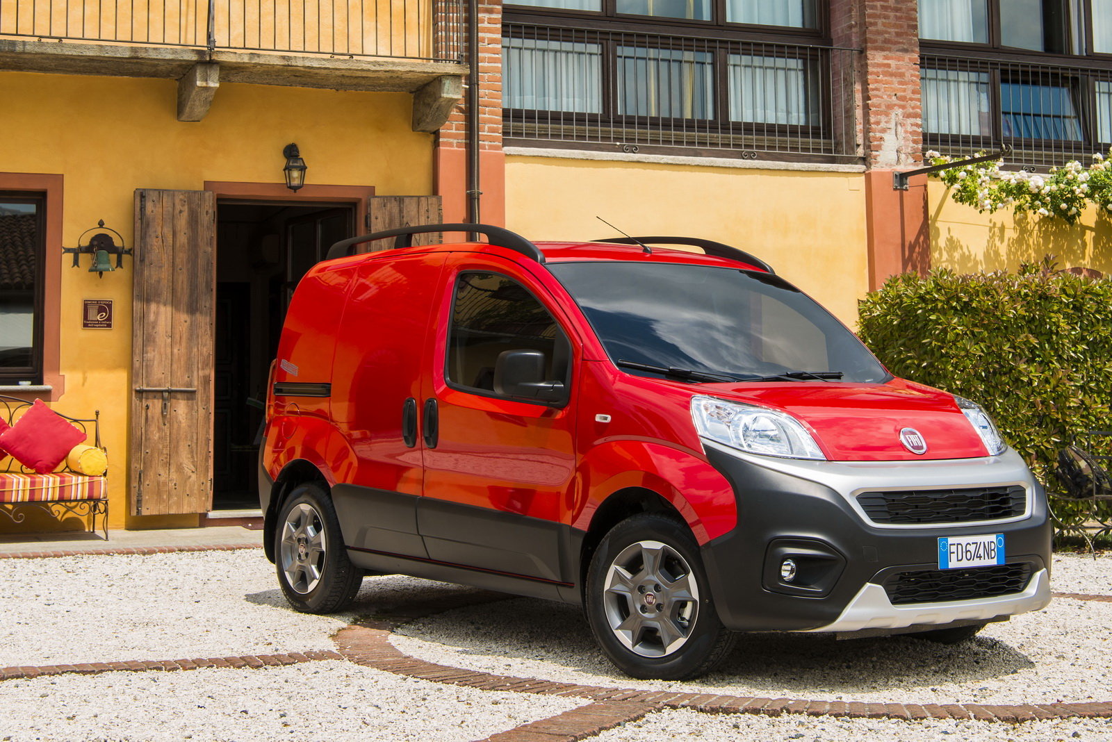 Commerciali Fiat: novità per Talento e Fiorino 