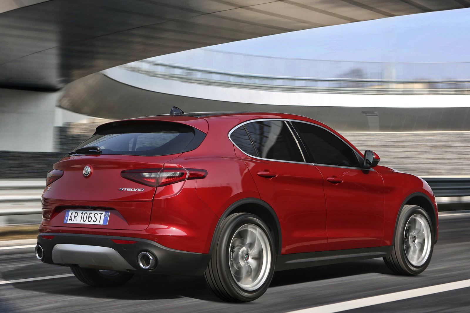 Foto Alfa Romeo Stelvio Ecco La Gamma