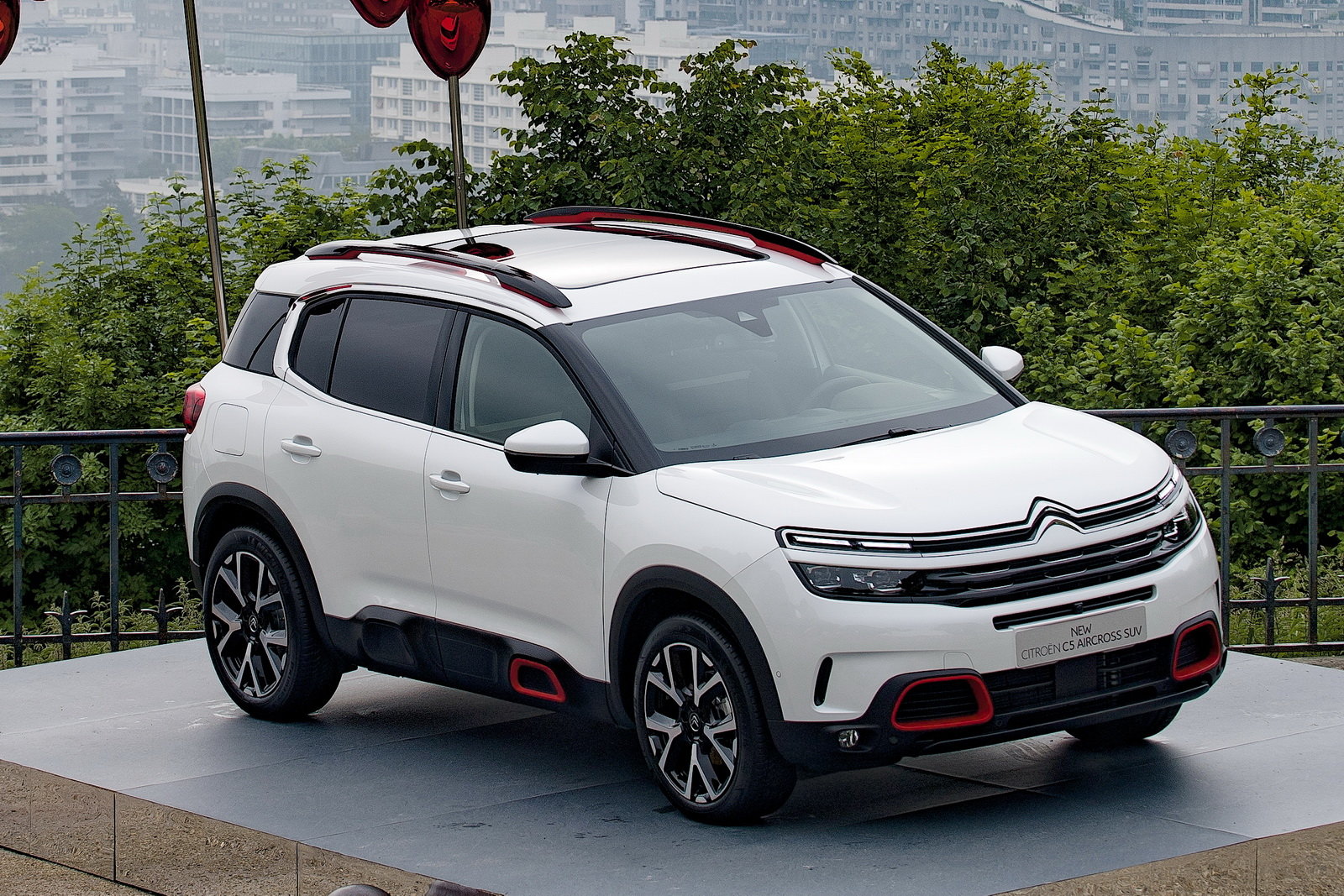 Ситроен аиркросс комплектация. Citroen c5 Aircross 2019. C5 Aircross 2019. С 5 Citroen Аиркросс. Ситроен с5 Аиркросс 2022.